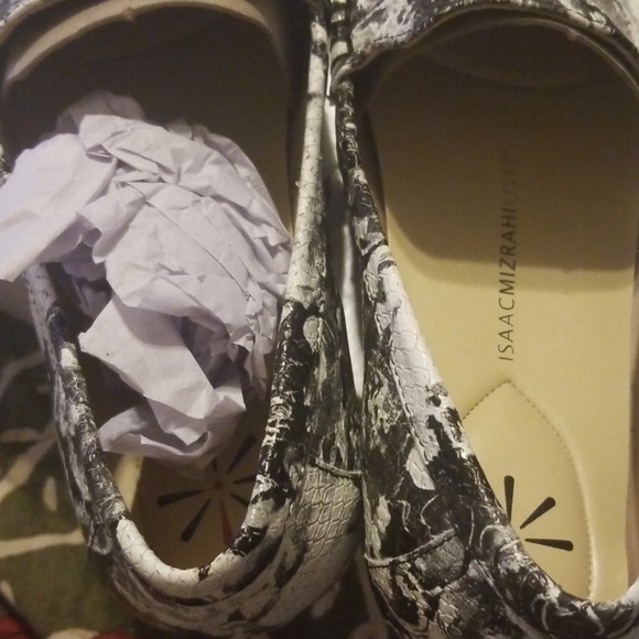 Isaac Mizrahi! Love these! - Picture 4 of 4